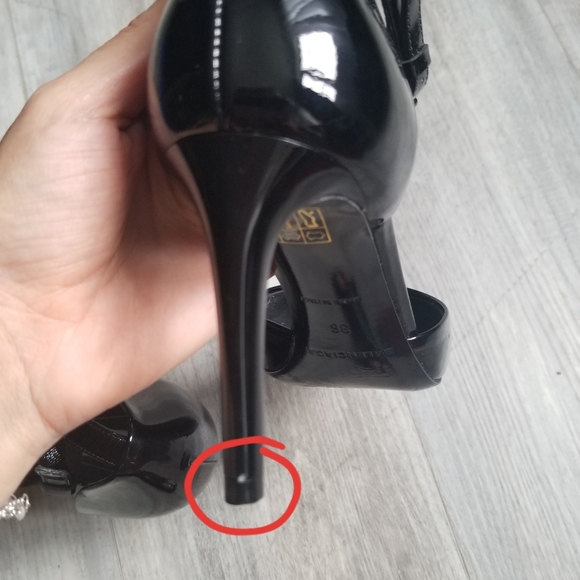 **SOLD elsewhere** black Balenciaga patent pumps - Picture 3 of 9